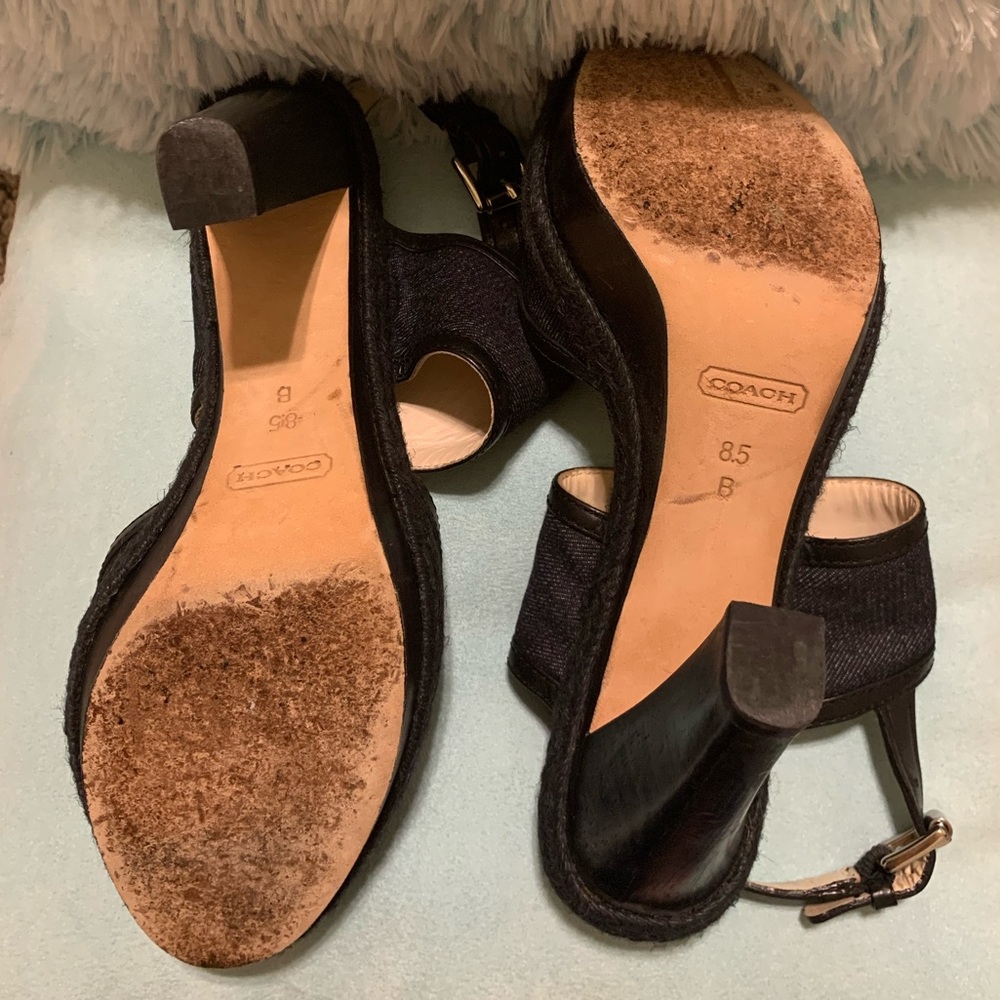 Coach Daria Heels - Picture 3 of 5